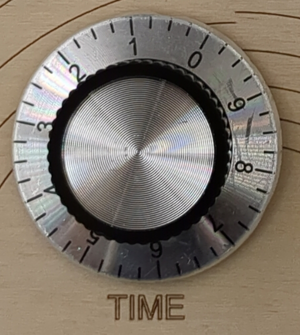 Up close image of the delay section's spacing control knob.