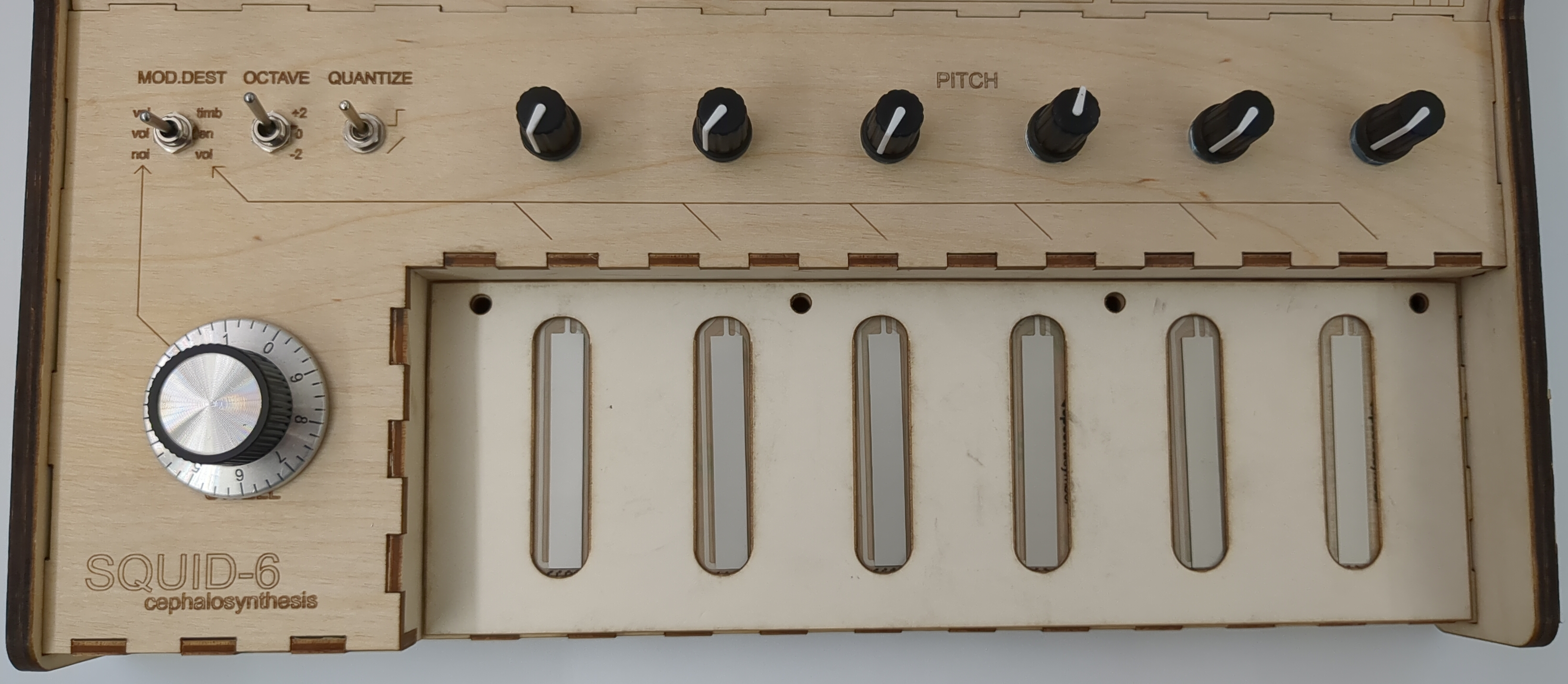 Up close photograph of the SQUID-6 keyboard.